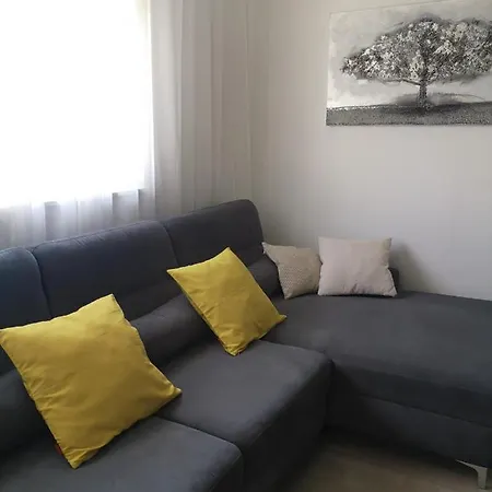 Tanja *